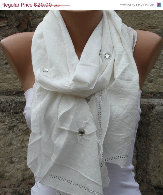 BIG SALE White - Shawl Scarf - Cowl fatwoman - Bridesmaids Gifts
