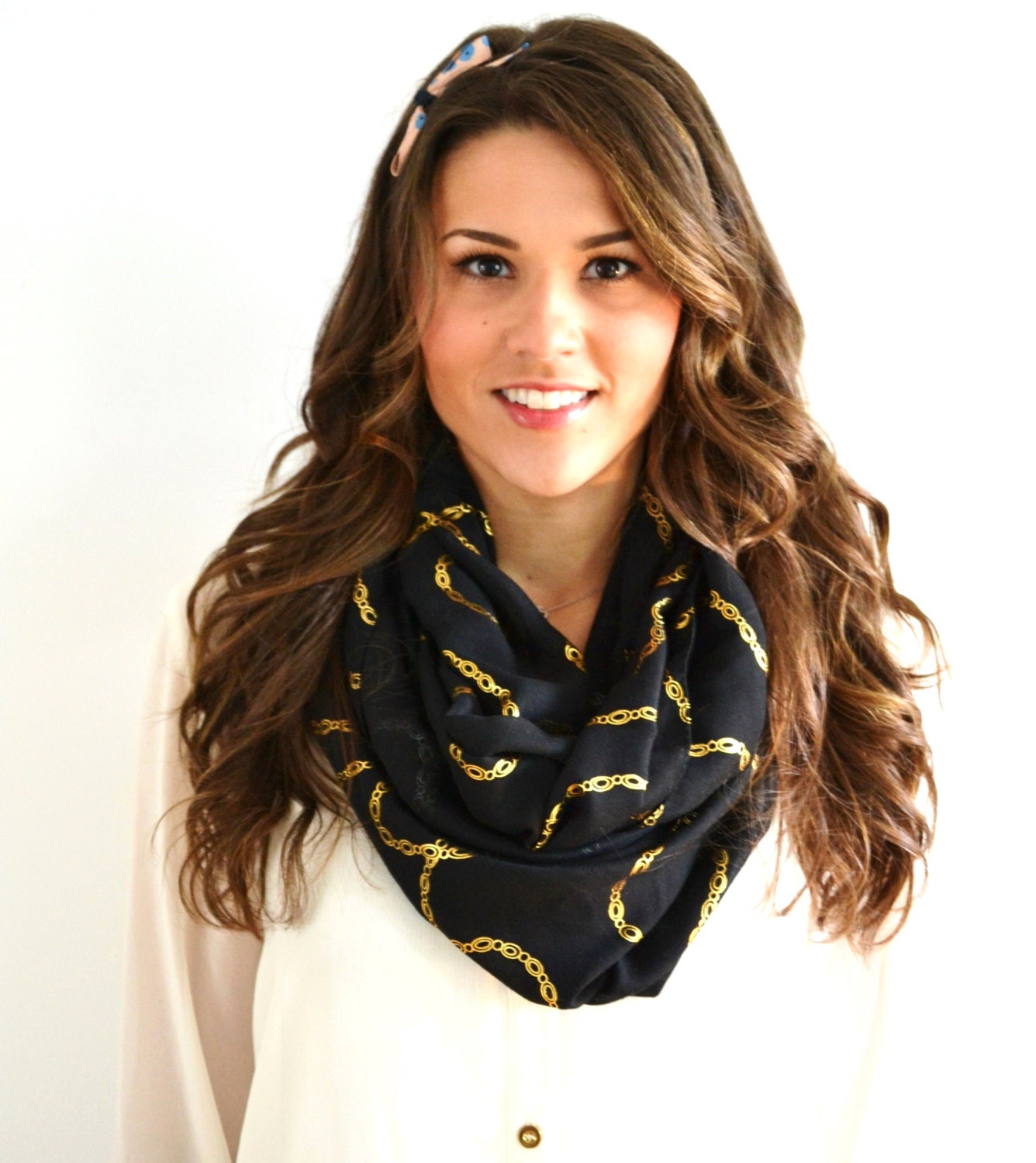 BLACK & GOLD Links Infinity Loop Fashion Circle Scarf Gift Idea Womens Fashion Accessories