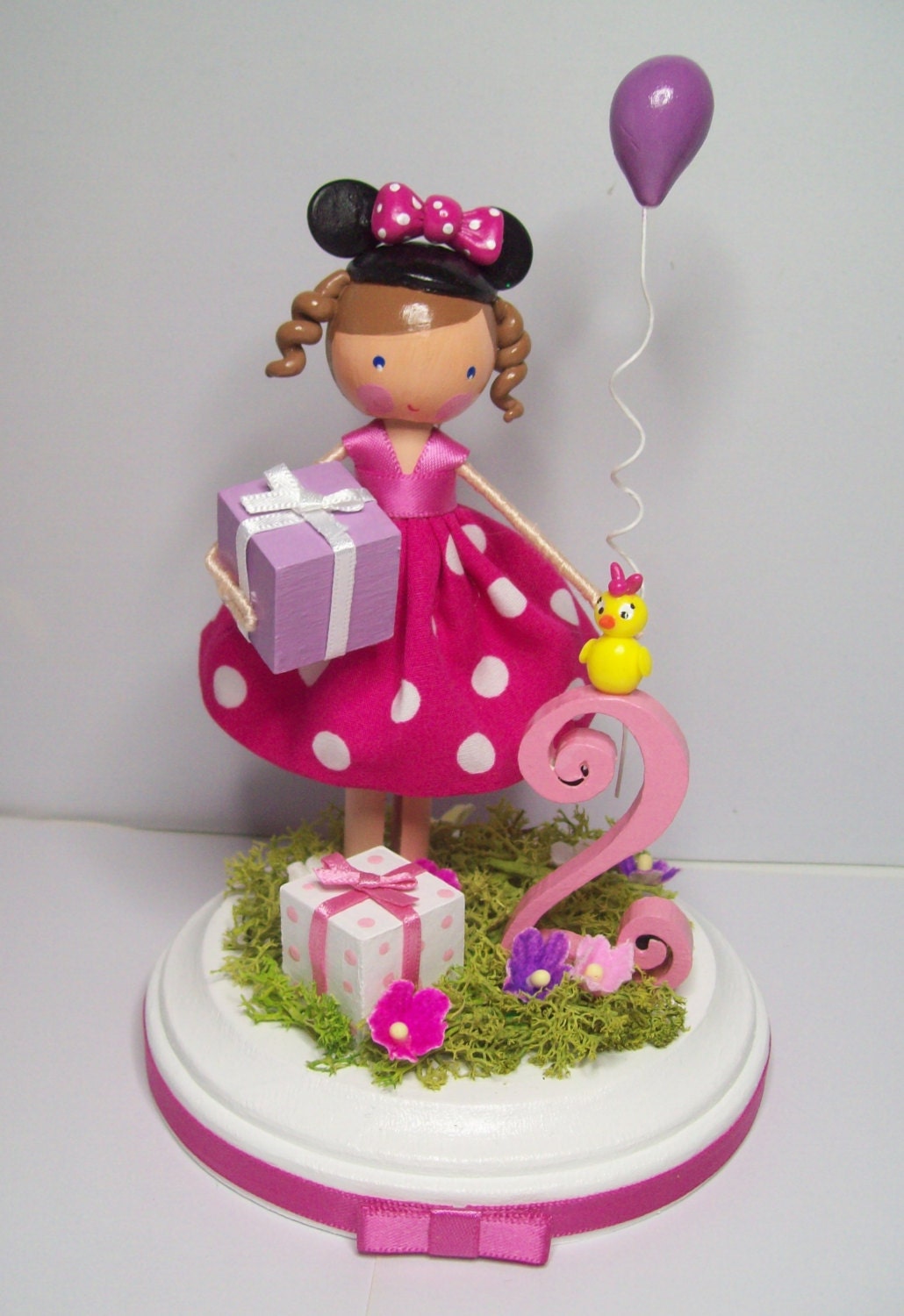 customised minniemouse cake topper