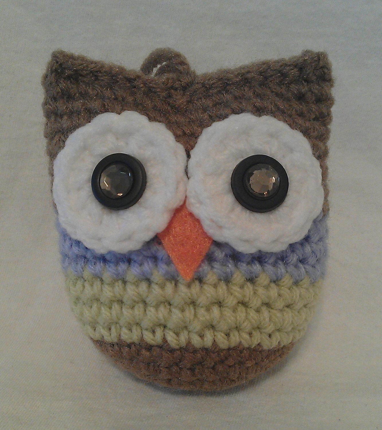 Hanging Crocheted Owl (Light Brown/Periwinkle/Green)