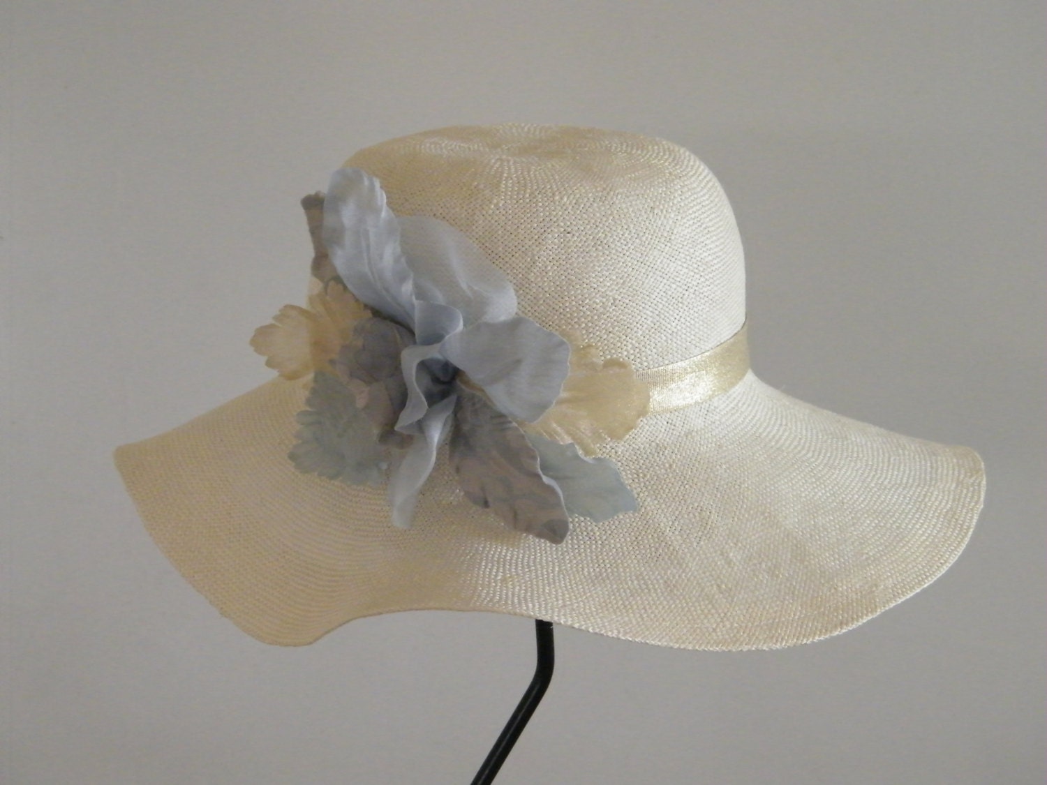 Haute couture White Summer Hat for Women Straw Fancy Women's Wedding Hat Flat Brimmed Kentucky Derby Hat