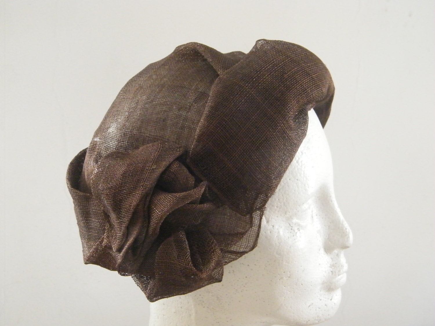 Brown straw summer hat for women - 20's style hat -  sculpture ladies hat - sinamay hat - dress hat