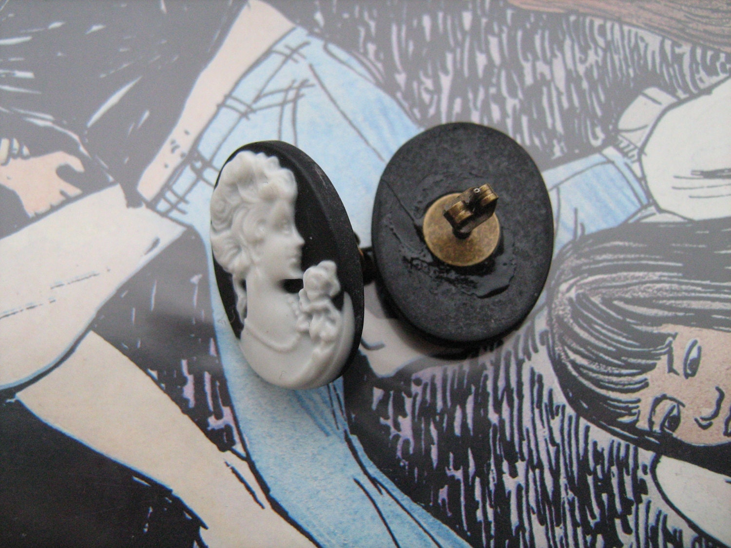 Black and white cameo stud earrings