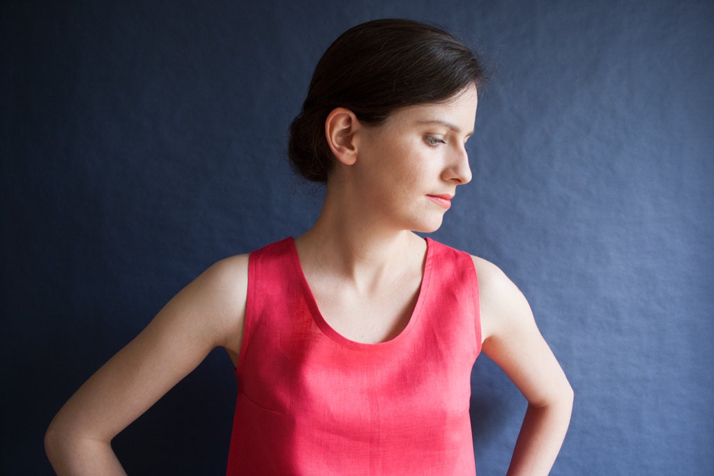 CORAIL tank top (linen red blouse) - made to order