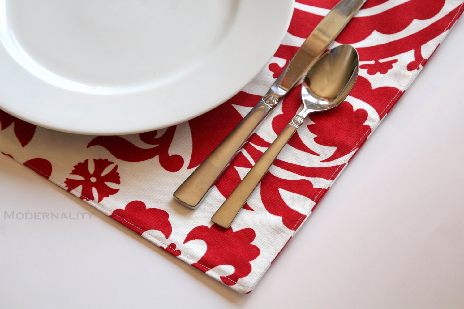 Reversible Placemats- Set of 4- Premier Prints Lipstick Red Suzani and Chevron- 13x19