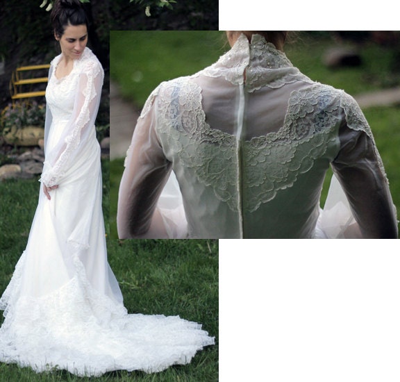 Dream Vintage Lace Wedding Dress