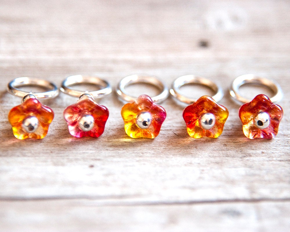 Snag Free Stitch Markers, Red and Yellow Flowers, Glass, Floral, Set of 5