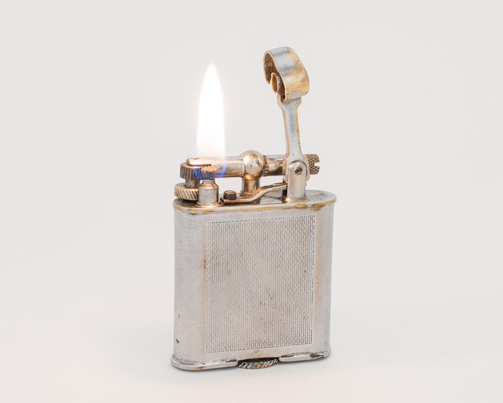 Working 1930s British Polo Art Deco Lift Arm Pocket Lighter