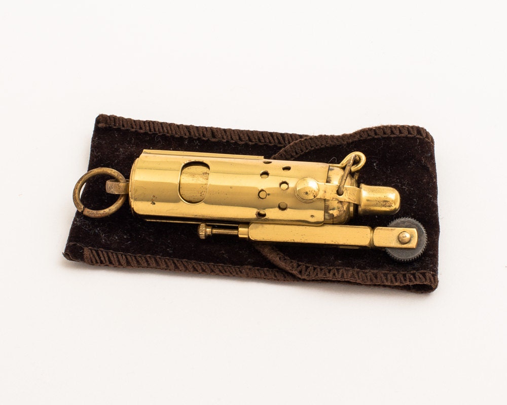 Working Retro World War 2 Brass Trench Lighter by LuminousWhatnots