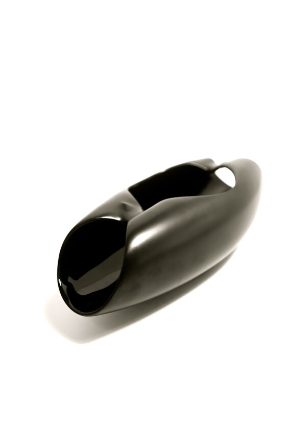 Modernist Lino Sabattini for Rosenthal Matte Porcelain Noire Art Sculpture Vase