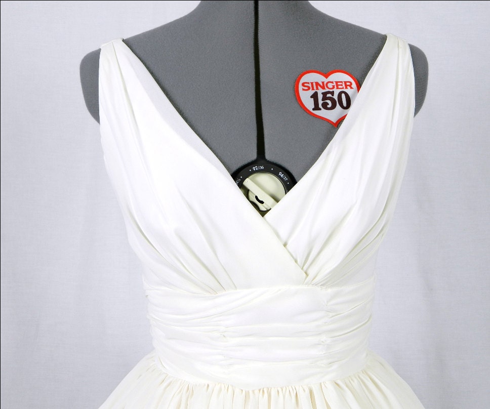 Simple and elegant 50s style dress. Ivory chiffon overlay, flattering for all sizes