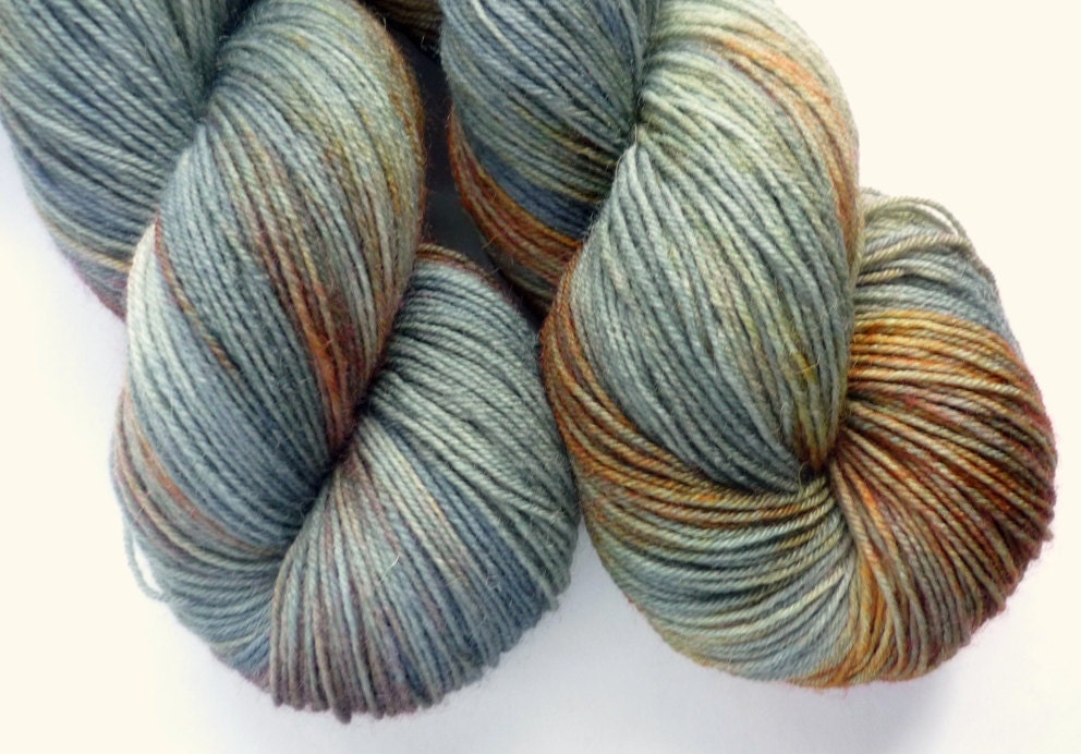 BFL Sock Yarn - Hand Dyed 75/25 BFL/Nylon Fingering Weight Yarn in Midnight Sun Colorway