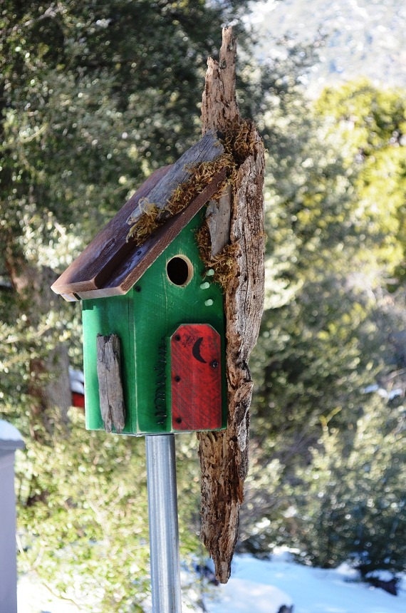 Outdoor Birdhouse Blue Bird, Woodpecker, Chickadee Birds House, Rustic Functional Birdhouses Pole Mount Outhouse Bird House Free Shipping