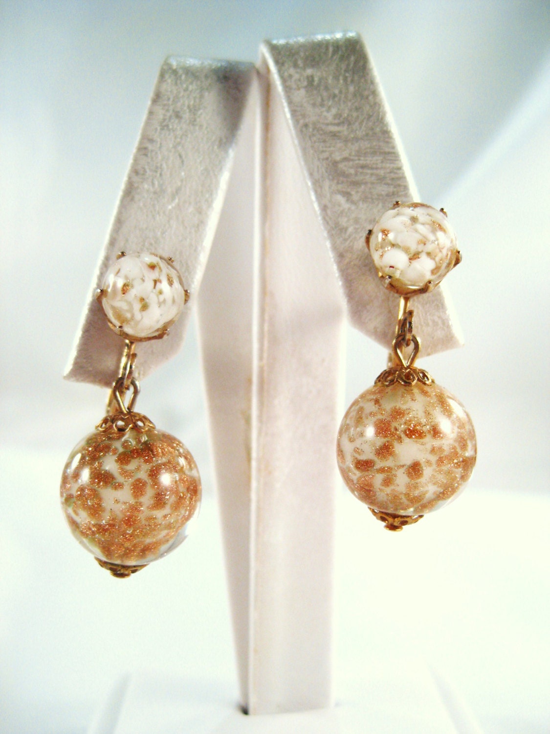 Vintage Earrings Gold Stone Glass Marbled Ball Drop Earrings Screw Back