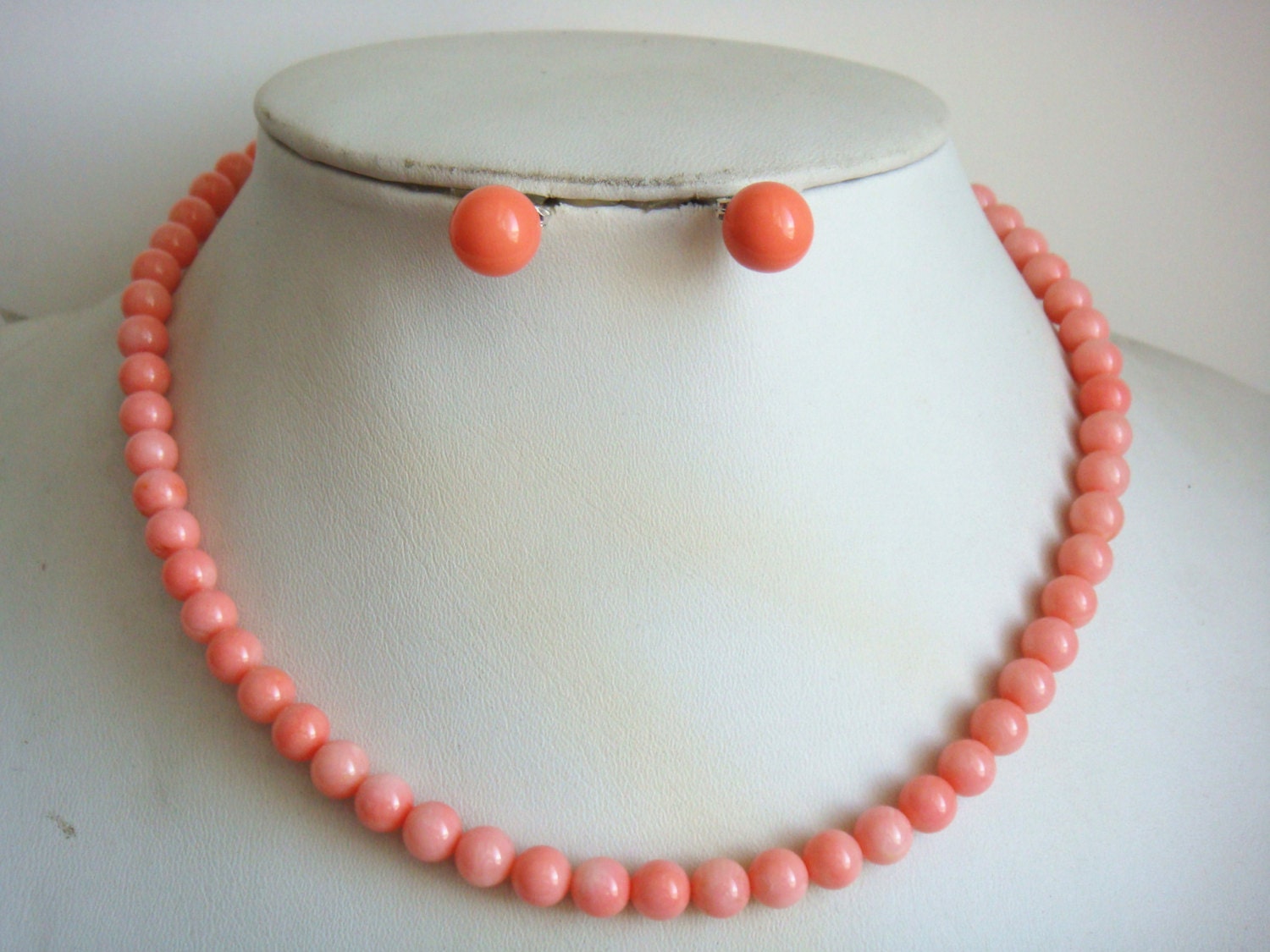 Free shipping - 7mm pink coral necklace  & shell pearl earrings