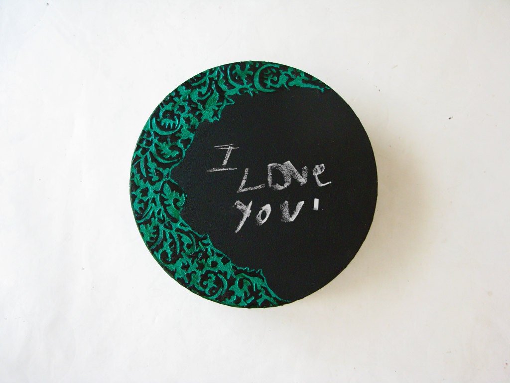 Spring emerald green Chalkboard box lace pattern, vintage style, message box, round box, rustic woodland box, motherday gift - Grimme Spring emerald green Chalkboard box lace pattern, vintage style, message box, round box, rustic woodland box, motherday gift - Grimme