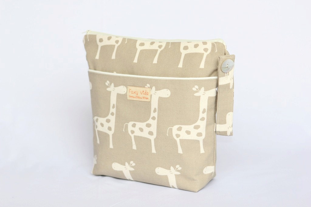 FREE SHIPPING - Limited Baby Diaper Wet Bag Set With Dry Pocket and Changing Pad Giraffes
