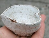 Mini heart shaped bowls for snacks, appetizers, tapas, soy sauce, jewelry.