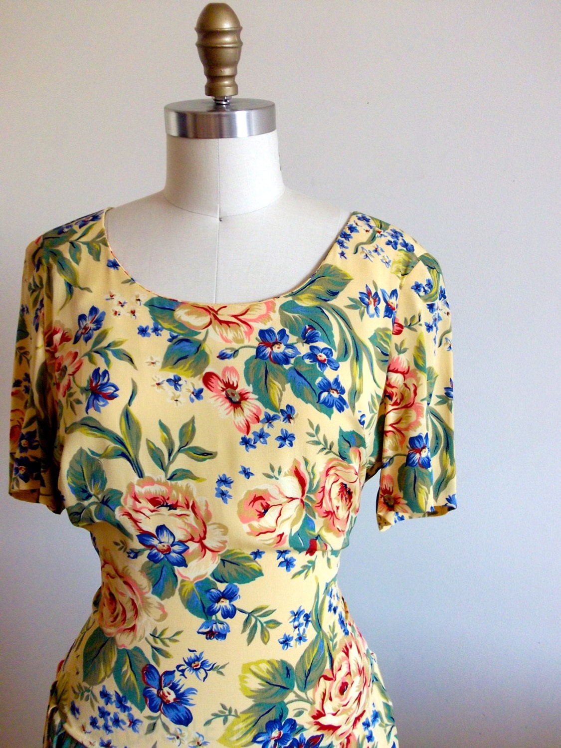 Prarie Meadow Dress /// 90's Vintage