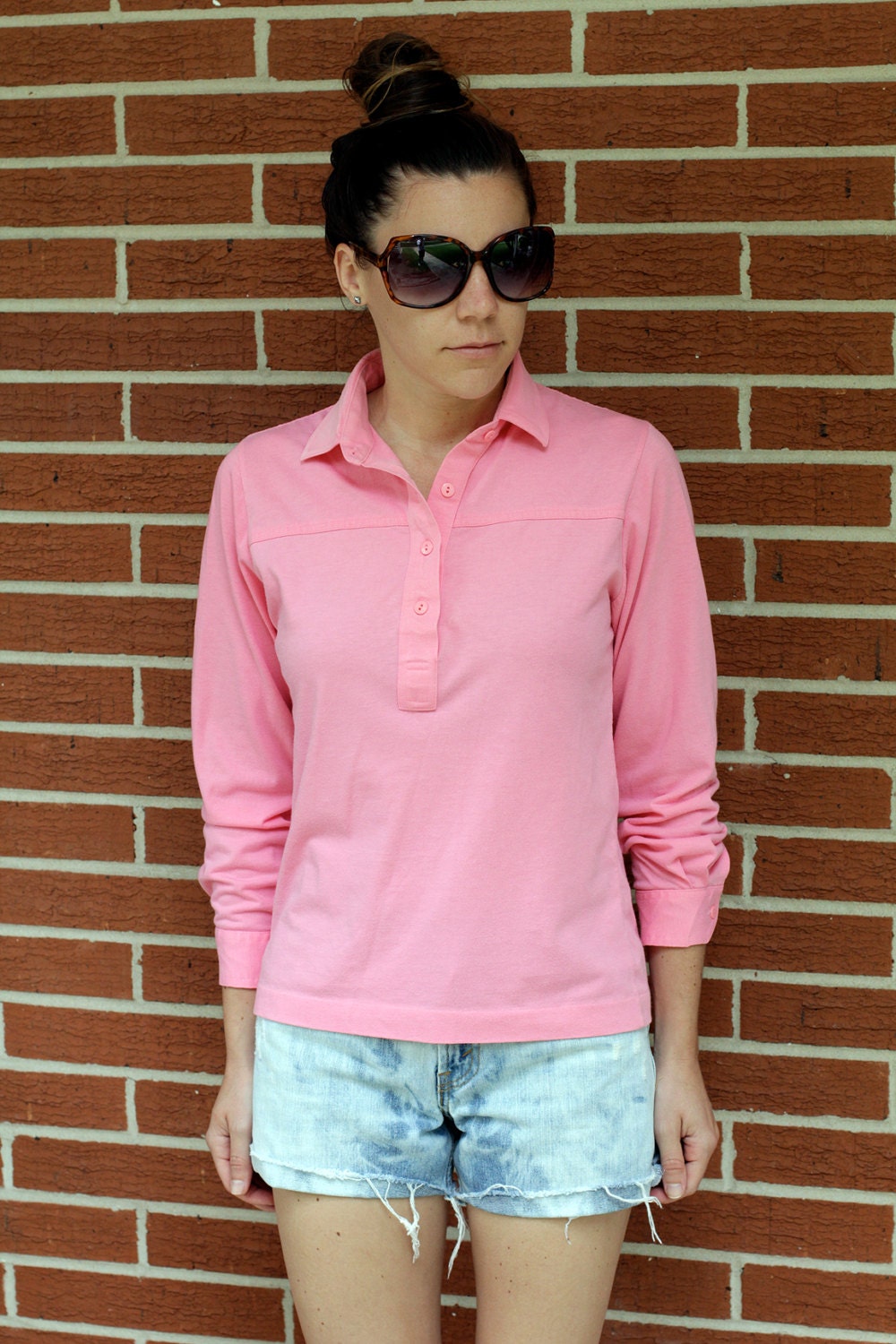 Vintage Women's Hipster Hot Pink Button/Collered Shirt Size Sm/Med