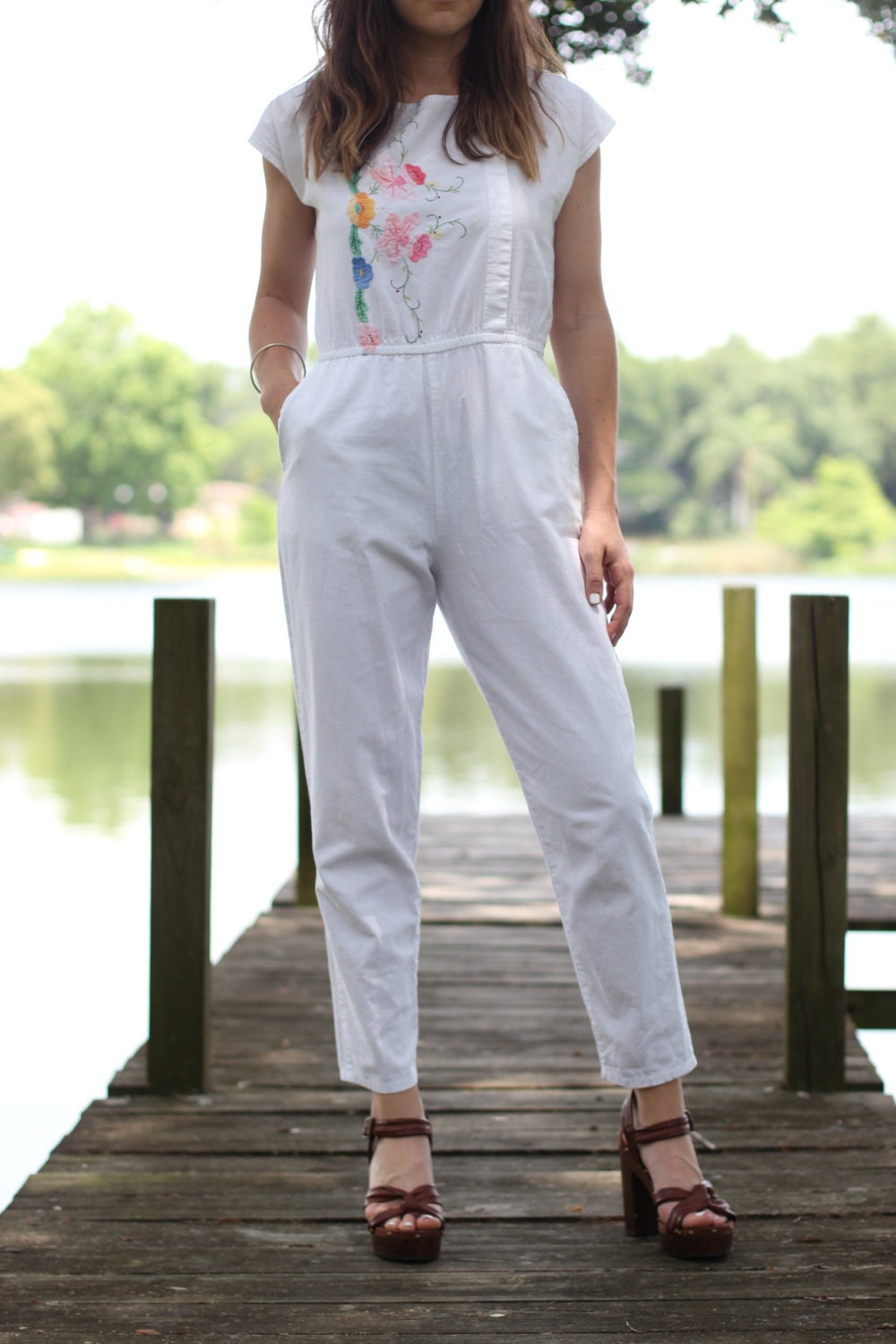 Women's Vintage 80's White & Floral Long Jump Suit Size XS/Small