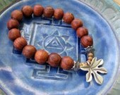 Leaf stretch mala bracelet with Hill Tribe silver leaf, labradorite and rosewood