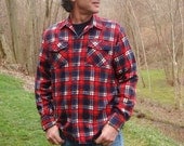 SALE - 90s Grunge Flannel Shirt Red White n Blue Boyfriend Shirt Camping Vintage Plaid Button Down - Lumberjack- Size L