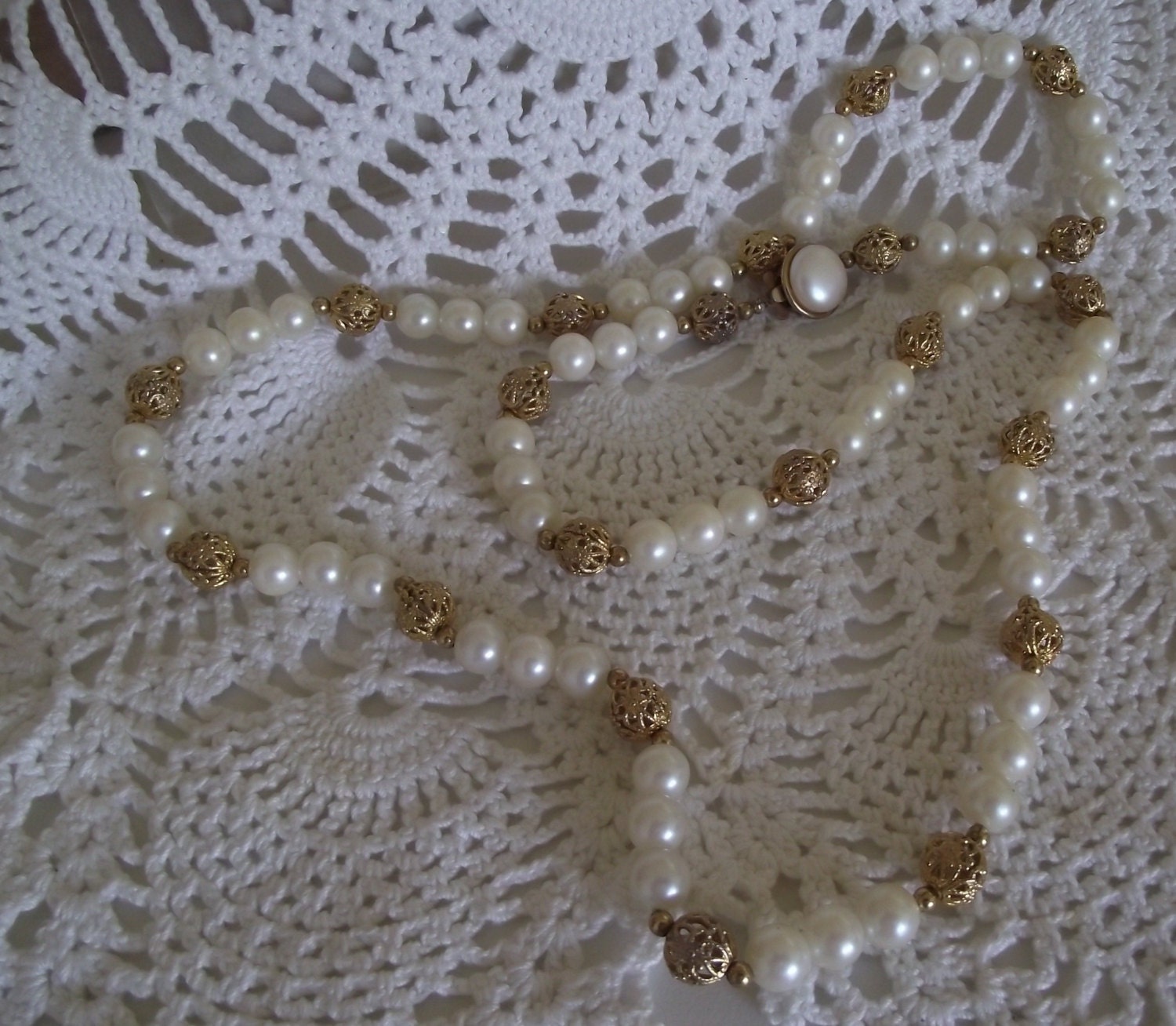 Great Gatsby Vintage pearl necklace gold filigree accents 28" long