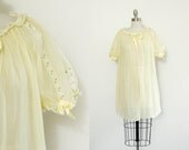 60s vintage peignoir jacket // Tranquil Jonquil // S - M