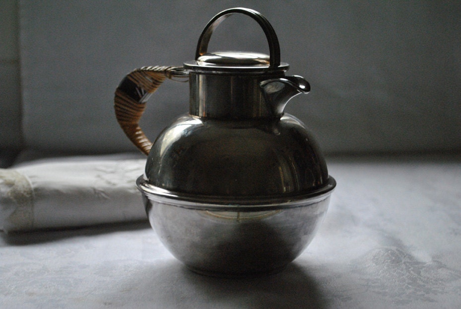 Vintage 1930s Marlboro silverplate EPNS Teapot, collectible teapot, Cottage chic, Hotelware teapot, Vintage Housewares, two cup teapot