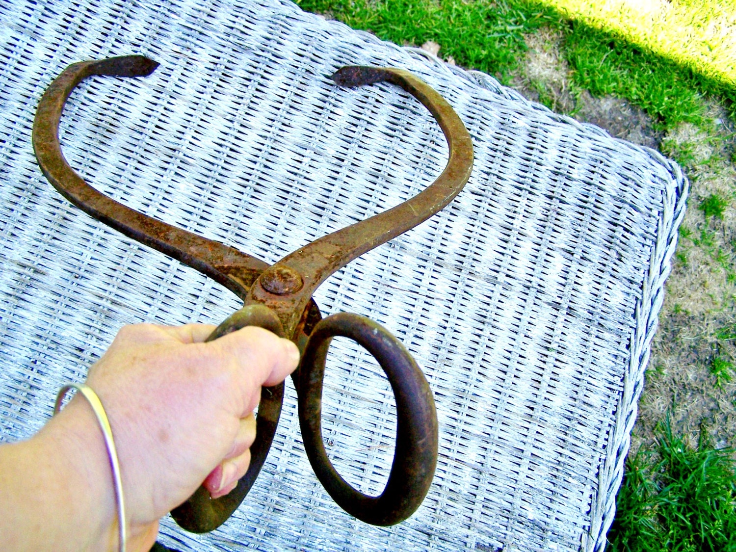 Vintage Ice Tongs, Old Ice House Tools, Heavy tools, Blacksmithing tools, Log pinchers.....