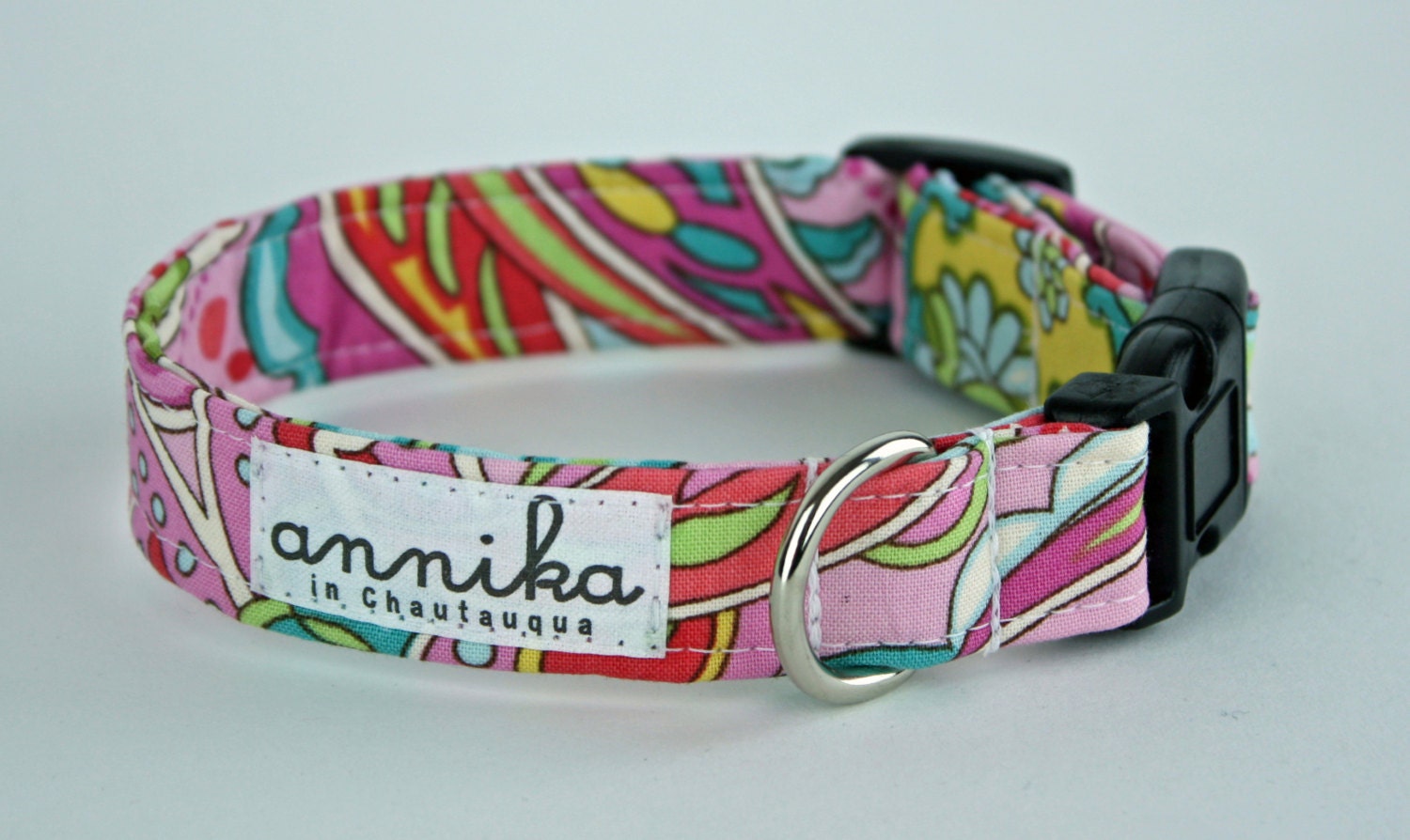 1" Inch Small Dog Collar in Pink Paisley..From Annika in Chautauqua