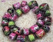 Paper Beads-  Shades Of Pink And Green  Set A