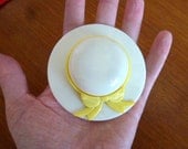 Vintage 80s hat brooch /Large yellow hat brooch