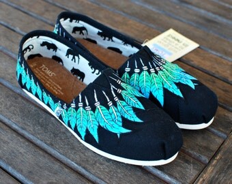 Black Canvas Moccasin TOMS