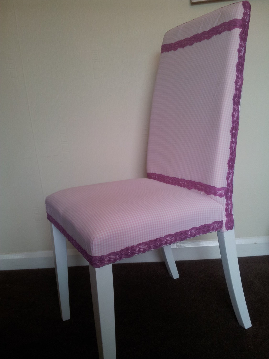 bedroom chair shabby chic pink and white gingham and pink lace
