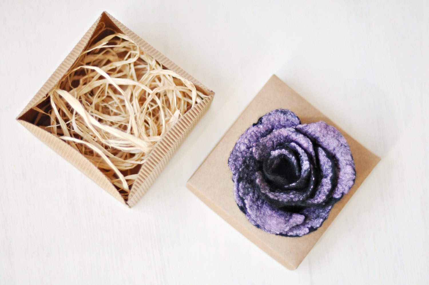 Ready to ship - Black and lilac felt flower brooch - Bonjour - With box - Wool Silk - Black, Lilac, Levander, Medium Purple handmade brooch