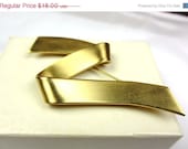 Monet Modernist Brooch 1960s Vintage Jewelry