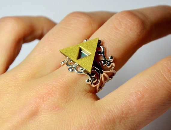 Legend of Zelda Triforce Gold OR Silver - Filigree RING -