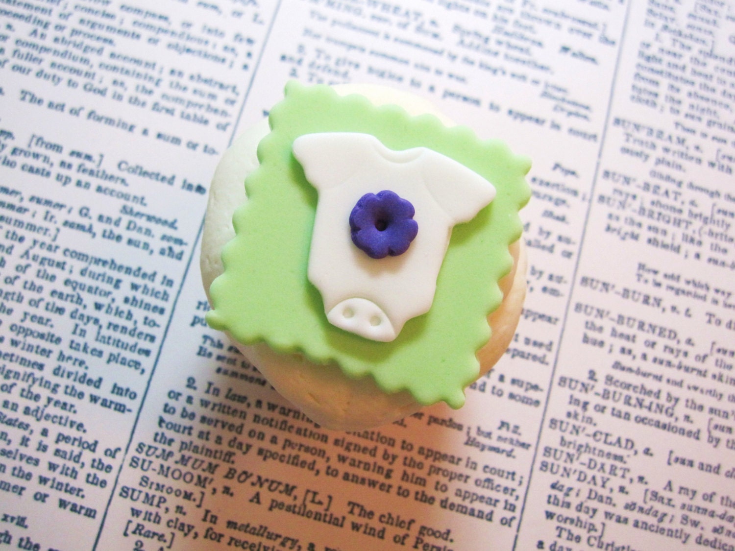 Baby Onesie cupcake toppers with flowers for baby unknown gender unknown baby shower Il_170x135