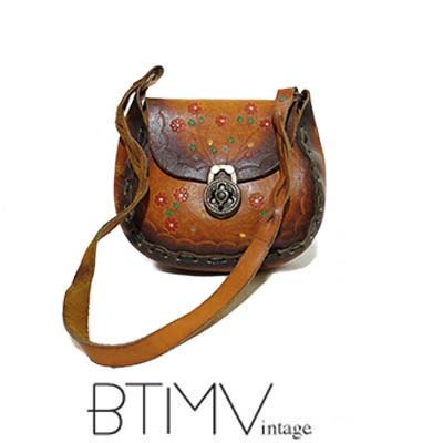 70s TOOLED LEATHER floral hand painted butterflies woven festival braided lock purse handbag shoulder bag tan brown mexico boho hippie folk