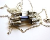 The horizontal gemstone necklace
