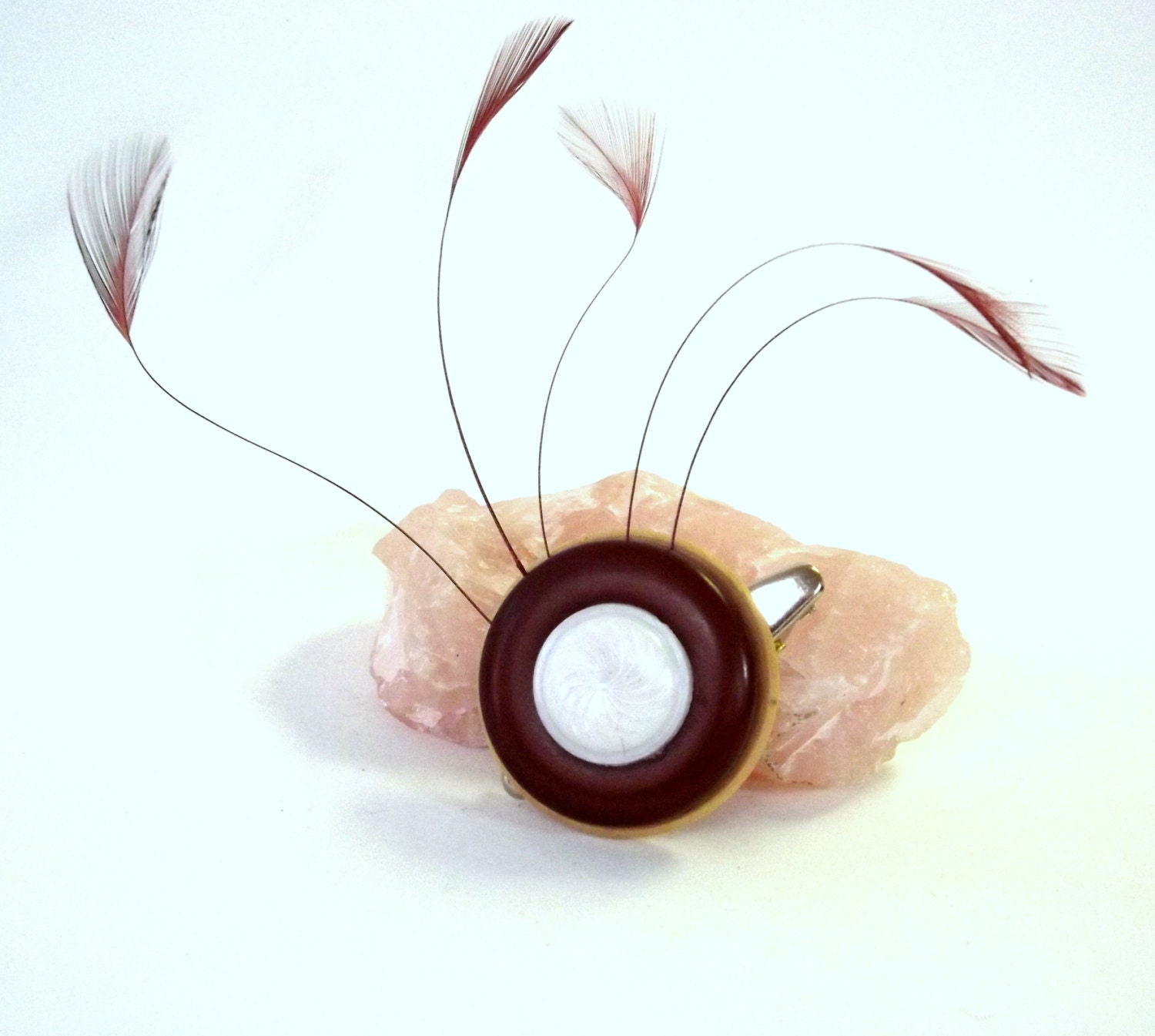 FEATHER BUTTON Hair Clip, Vintage Buttons, Brown White, Boho, Hippie, Casual