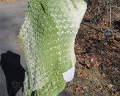 Ariel Lace Green and Cream Knit Shawl