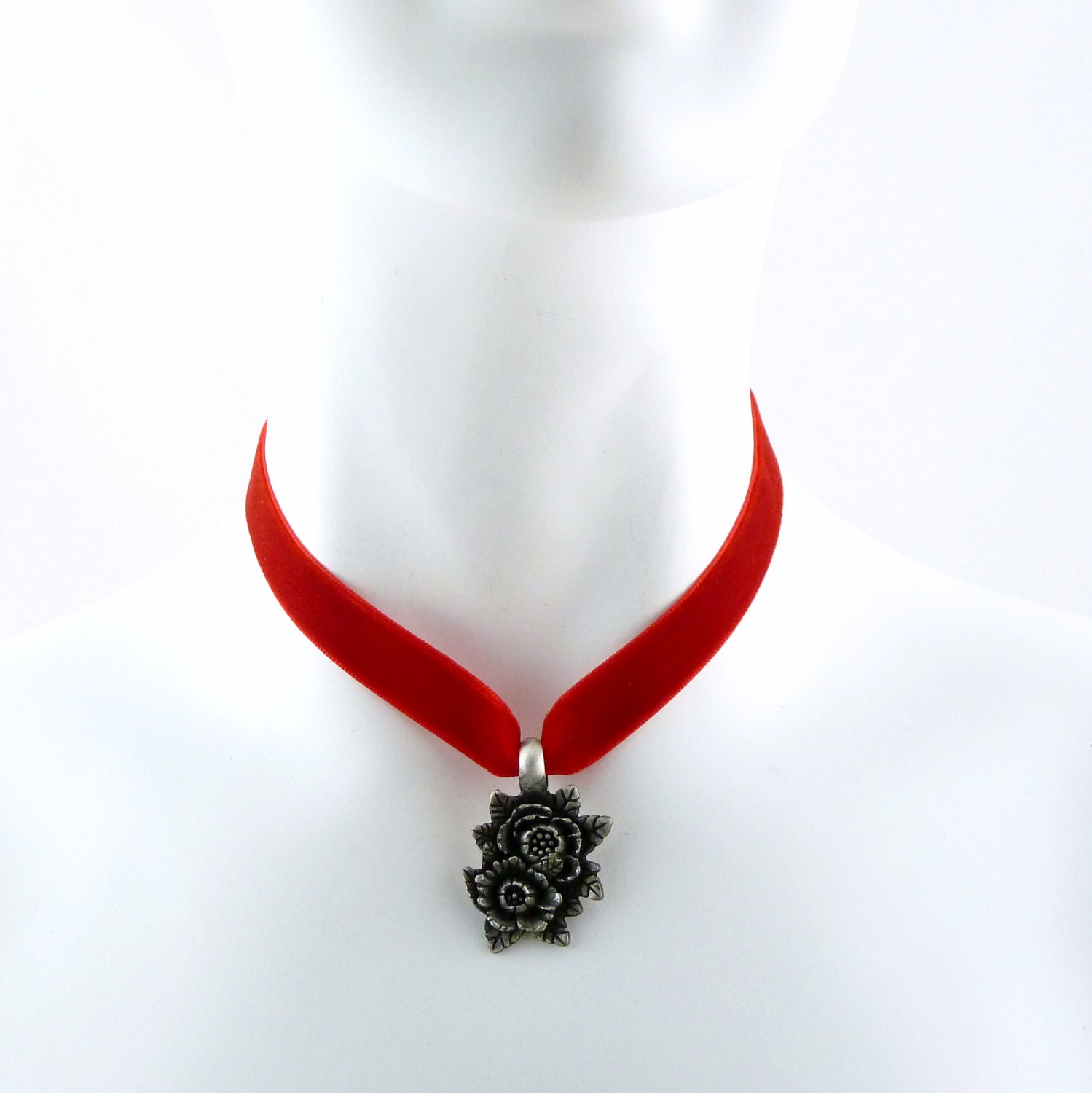 Pewter Flowers Pendant w/ Red Velvet Necklace (Roses, Choker, Chocker, Jewelry, Goth, Gothic, Romance, Silver Tone)