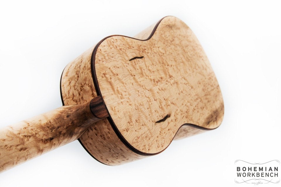 ELMO Ukulele