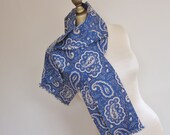 1940s mens scarf paisley blue and yellow.