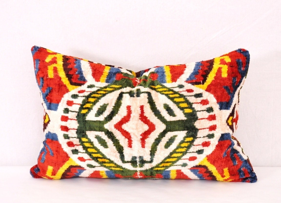 Vintage Velvet Ikat pillow cover Hand woven - Pure Silk.  Size - 15 x 23