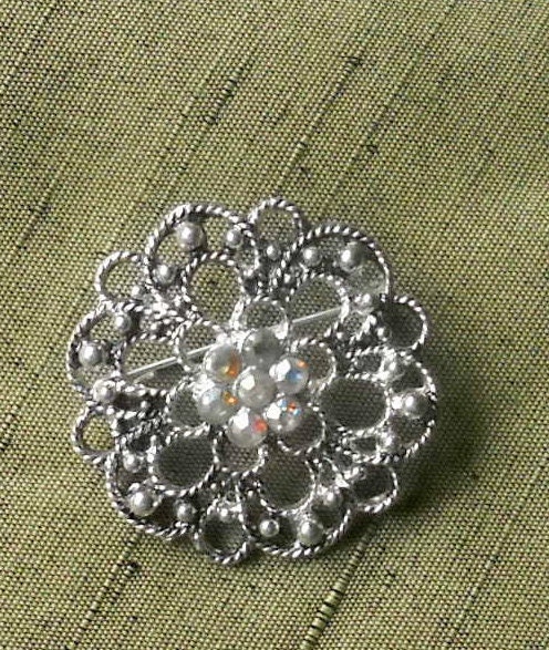 Vintage Jeweled Pin or Brooch