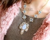 wedding gifts,bridesmaid gifts, bubble necklace,beadwork necklace,Beaded Jewelry,bib necklace,statement necklace,pendant necklace with chain